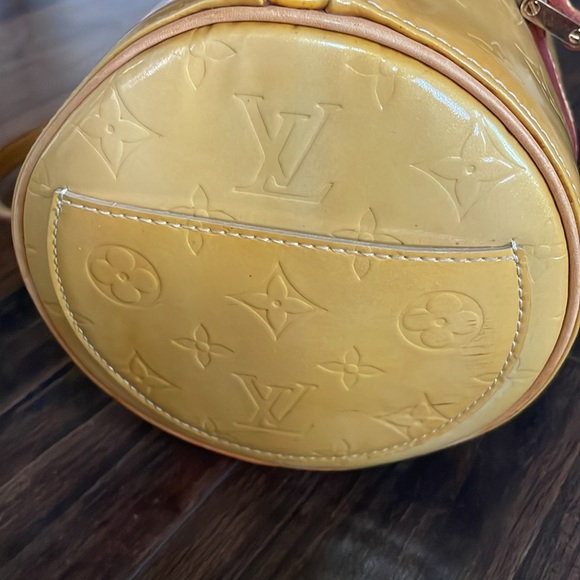 Louis Vuitton Yellow Vernis Bedford Papillon Shoulder Bag - Picture 6 of 15